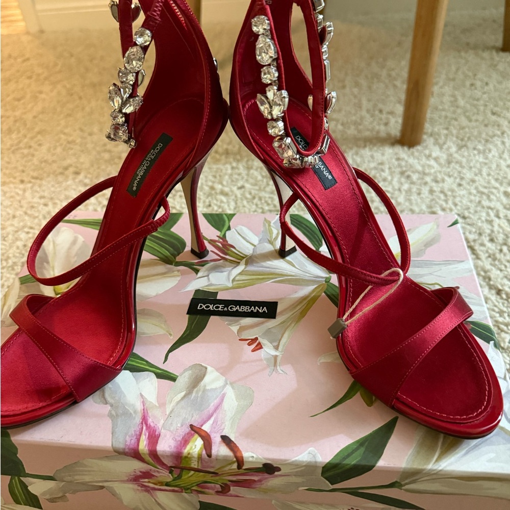 Dolce & Gabbana Red Heels with T-strap Design and Rhinestone Accents